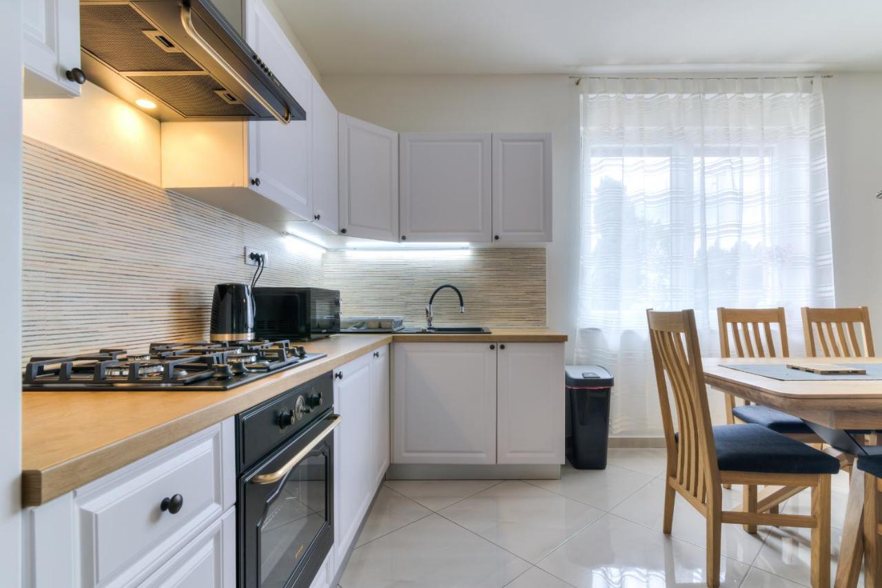Apartment Luka Senj  Eksteriør bilde